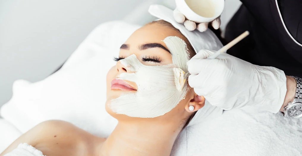 Luxury-MINI-FACIAL-treatment-dubai